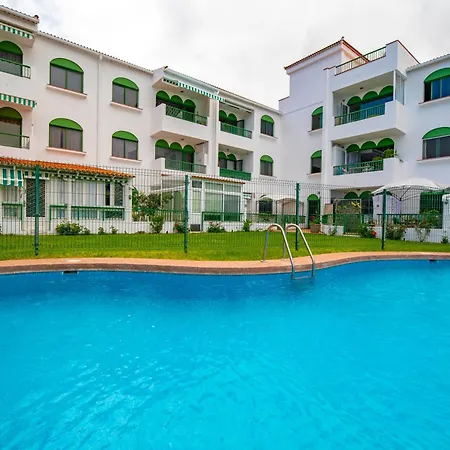 1 Bedroom For 4 People With Pool * 拉克鲁斯